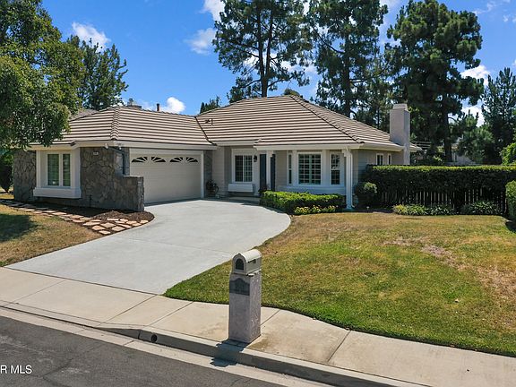 3rd image of 3549 Birdsong Ave