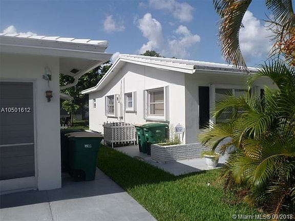 3rd image of 6712 NW 71st Ct