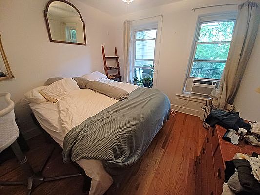 5th image of 185 8th St #A