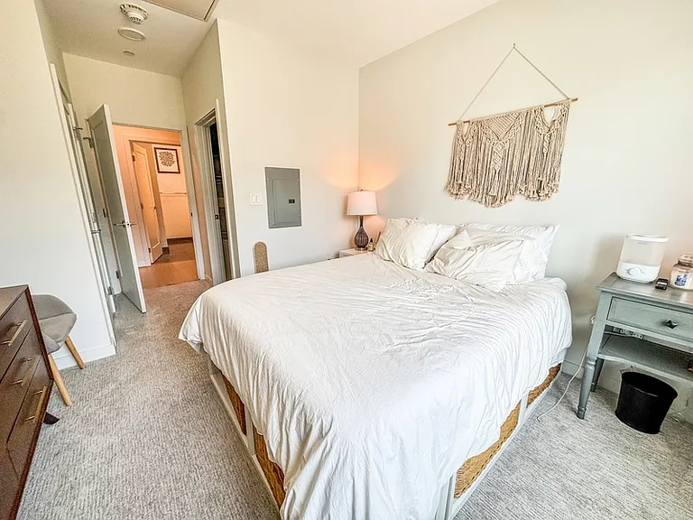 65 Lewis St #204 — Photo 13