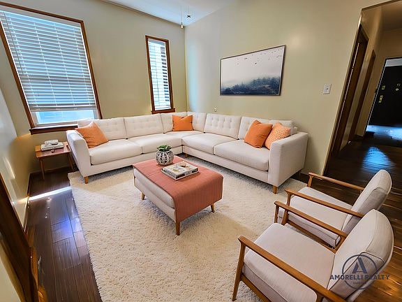 2nd image of 2321 Steinway St APT 3