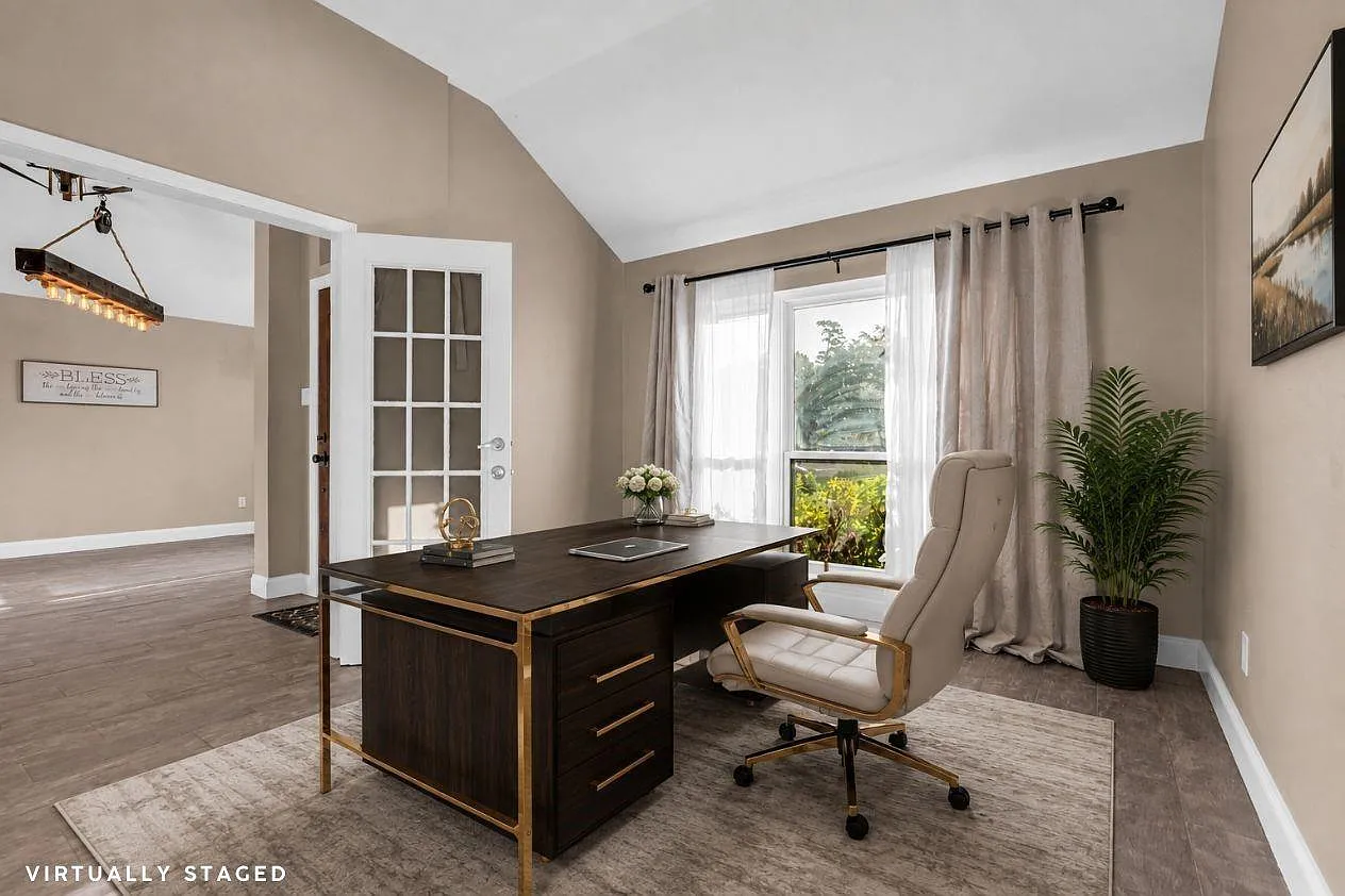 3 bed, 2.0 bath, 2124 sqft, $2,500 — Photo 4