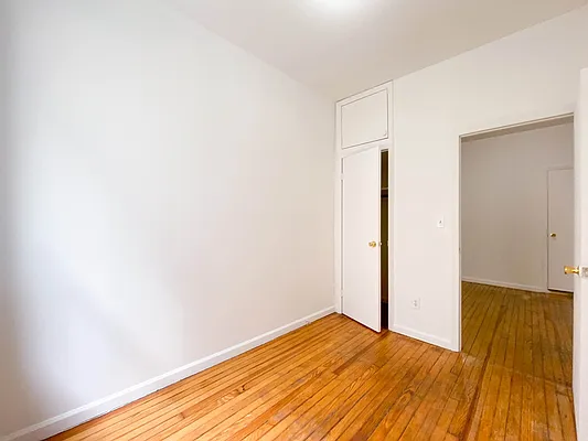 Rented by City Connections Realty | media 17