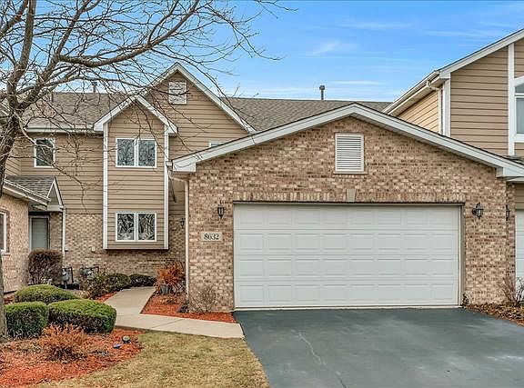 3rd image of 8632 Tullamore Dr