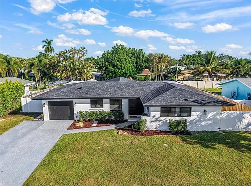 1399 W Camino Real Photo 1