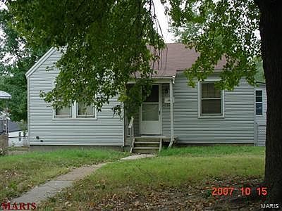 1st image of 7042 Roslyn Dr