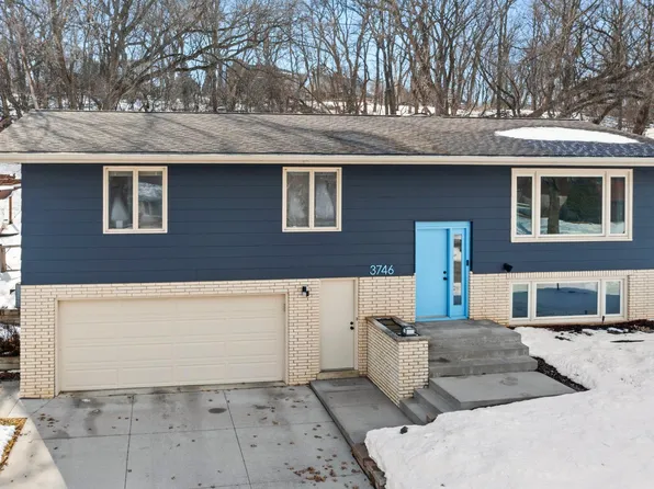 3746 Manor Woods Dr NW, Rochester, MN 55901