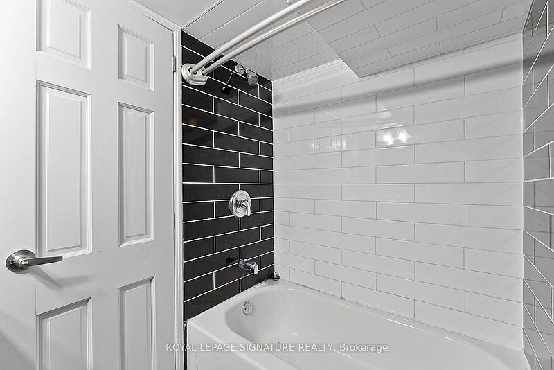 Toronto Townhouse for rent - 2 Bedrooms — photo 11