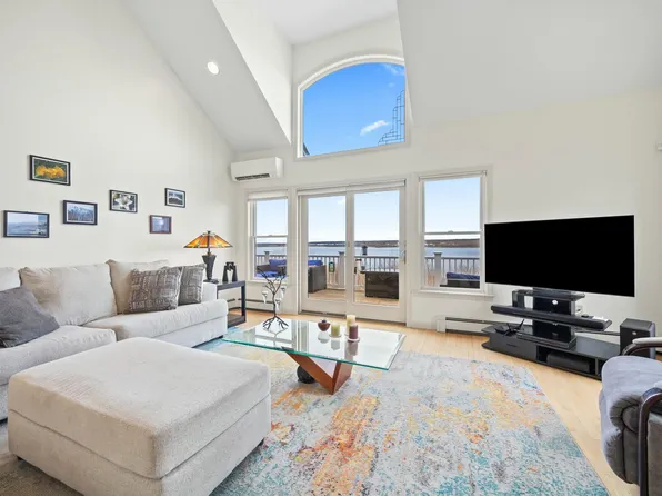 44 Harbor View Drive #44, Stockton Springs, ME 04981