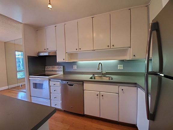 2nd image of 815 N Humboldt St APT 317