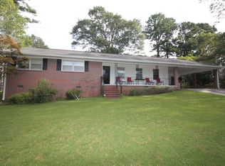 132 S Chilton Cres, Lagrange, GA 30240