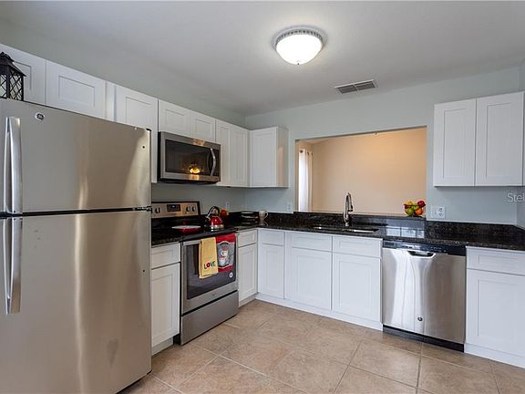 3rd image of 7112 Hickory Branch Cir