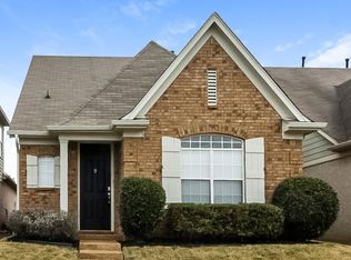 1254 Carlton Ridge Dr, Cordova, TN 38018