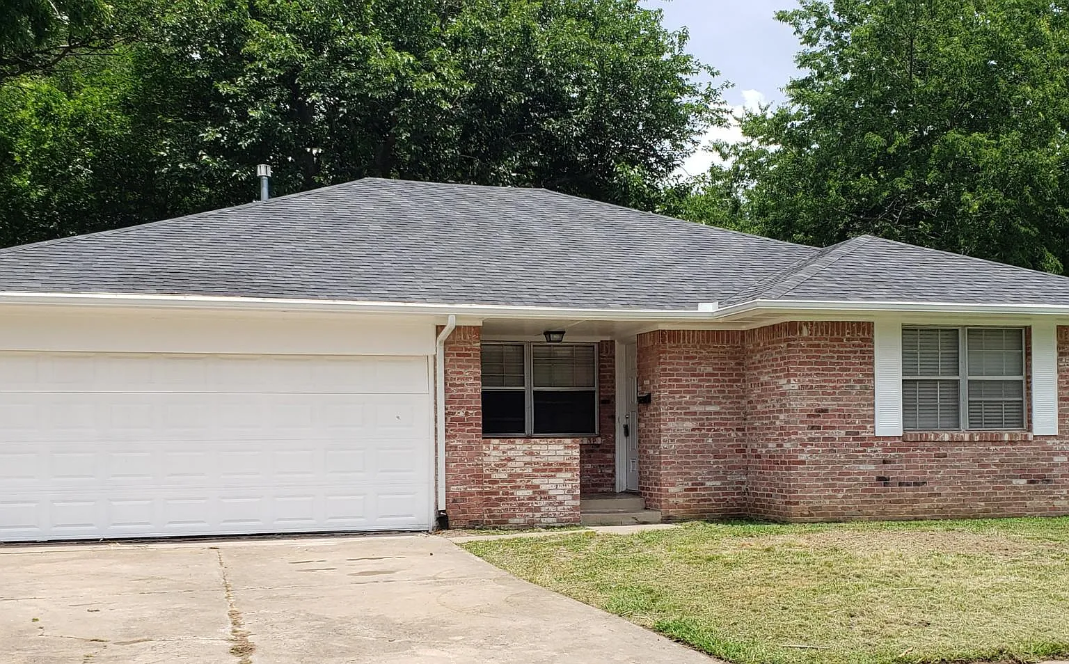 3 bed, 1802 sqft, $1,450 — Photo 1