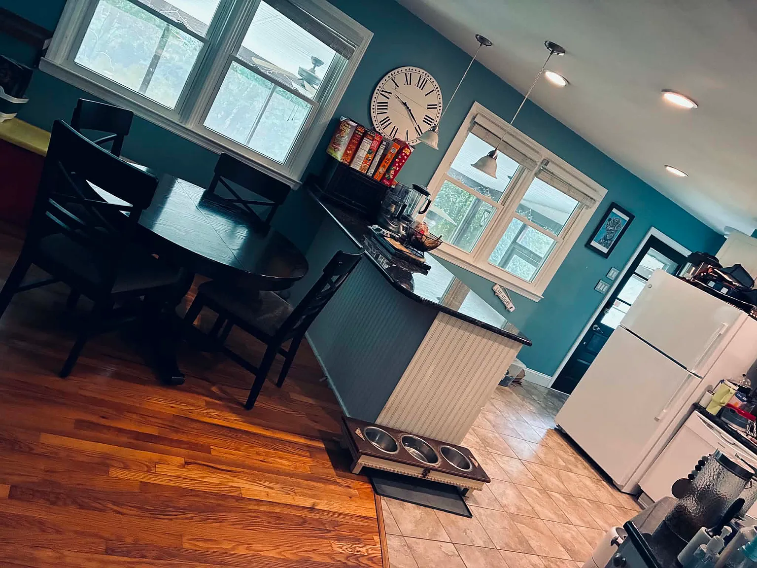 3 bed, 1850 sqft, $2,400 — Photo 4