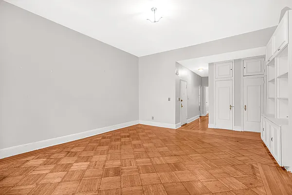 Rented by Sotheby's International Realty | media 16