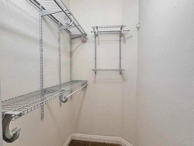 11812 Gorham Ave #Penthouse 1 — Photo 28