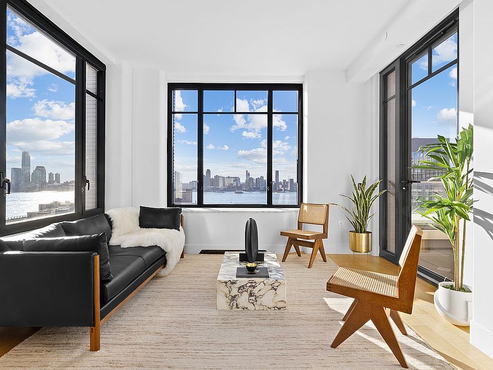 1st image of 110 Charlton St APT 19A
