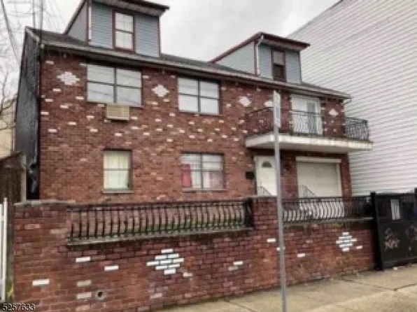 31-33 Highland Ave, Newark City, NJ 07104