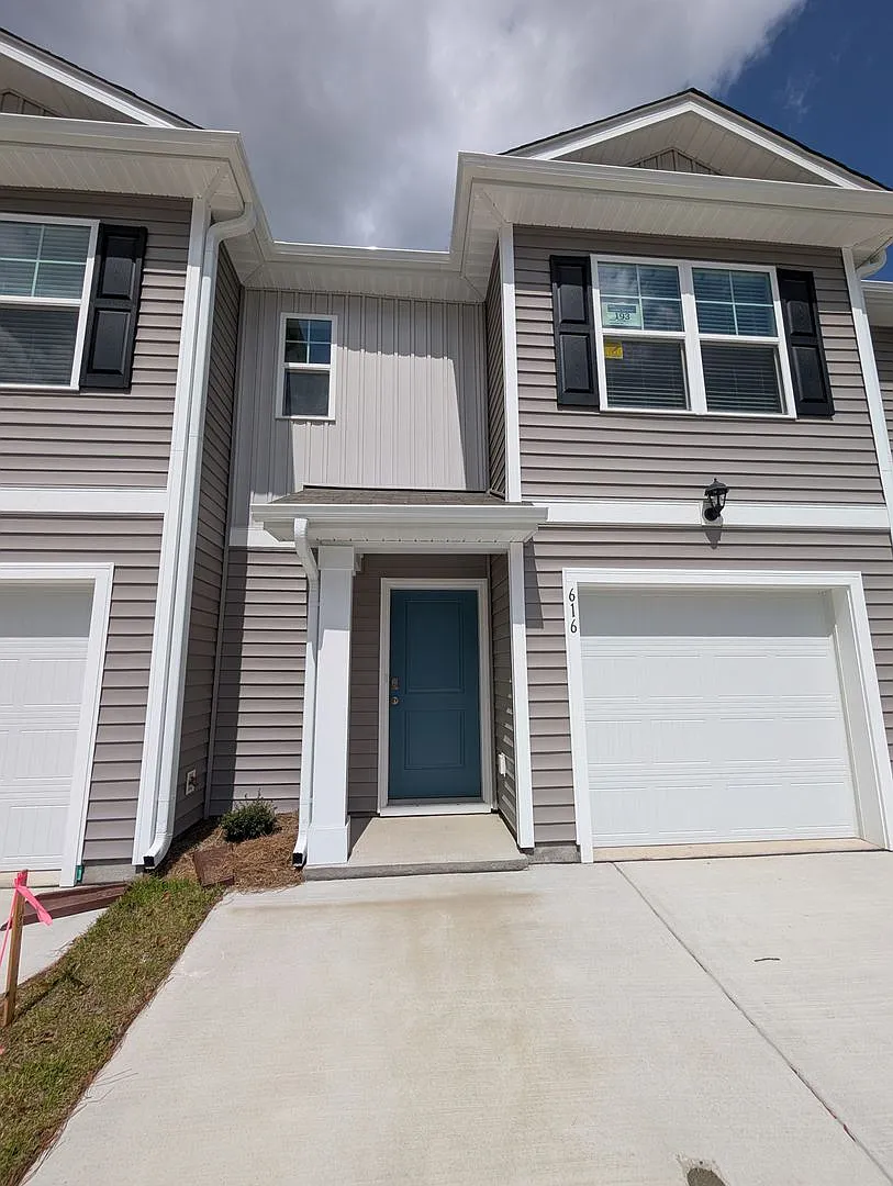 Move In Special!! 3br Townhome In Conway Long Term Rental, South Carolina — Photo 2