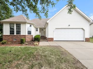 901 Tal Ln, La Vergne, TN 37086