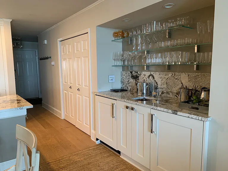 806 Southwest Dr #806 — Photo 22