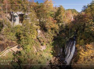 208 Nashs Knl, Cashiers, NC 28717