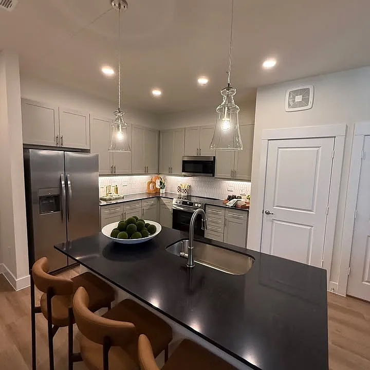 Weidemar Ln