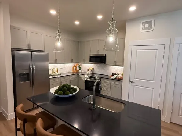 (undisclosed Address), Austin, TX 78745