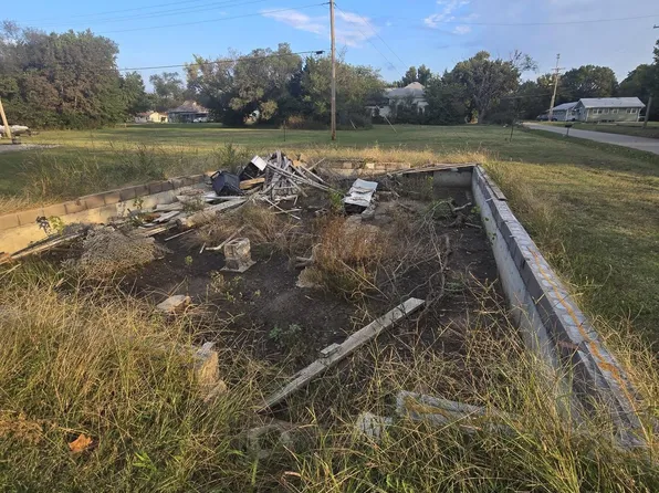 LOT 12 Simpson Ave, Winfield, KS 67156