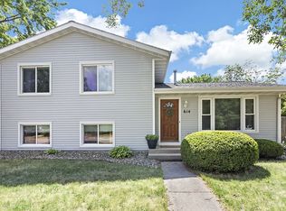 614 Garden Rd, Ames, IA 50010