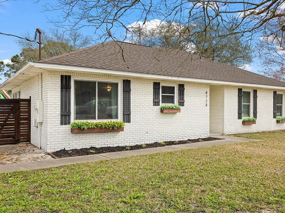 1st image of 8724 Laredo St