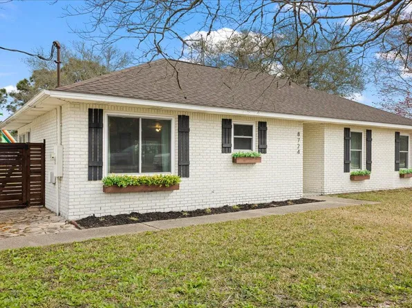 8724 Laredo St, Navarre, FL 32566