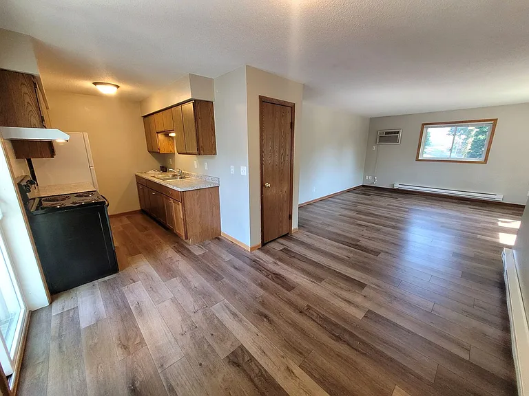 1400 Pine St — Photo 9