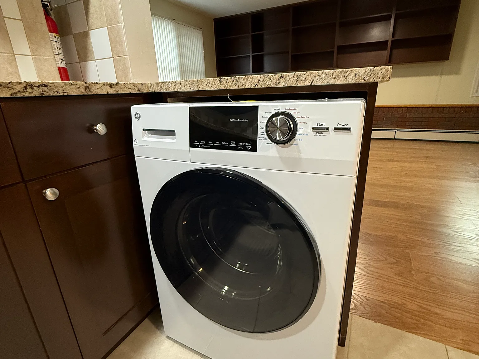 2 bed, $2,400 — Photo 4