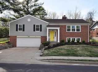 709 Edgar Rd, Saint Louis, MO 63119