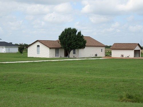 1st image of 110 Home Place Dr