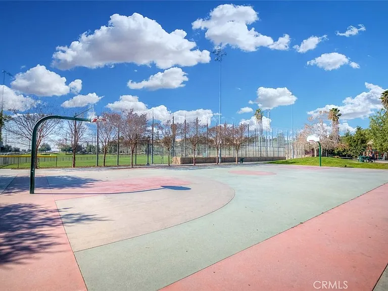 2055 Northam Dr — Photo 26