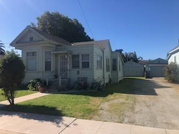 242 Riker Ter, Salinas, CA 93901