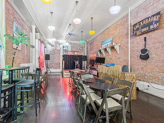 5th image of 217 E Main St