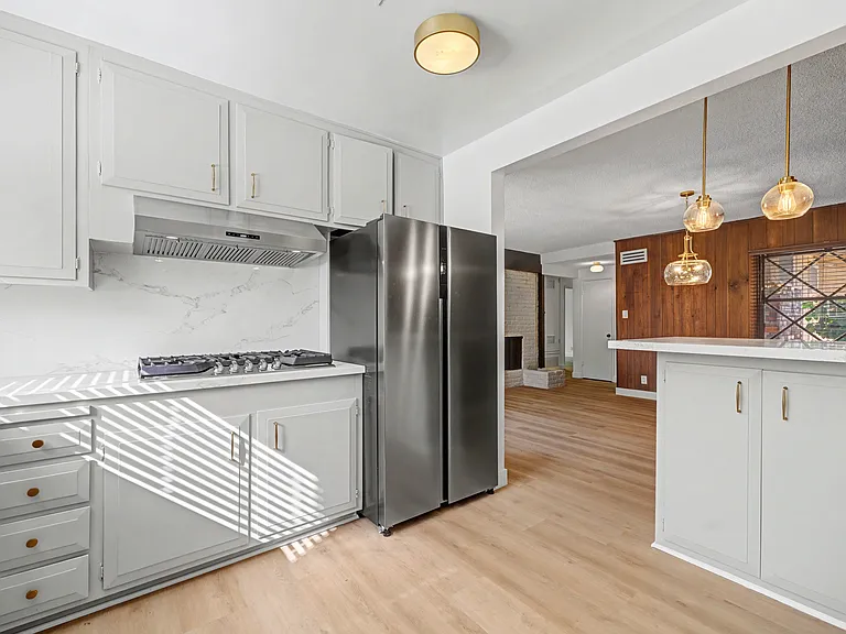 4413 Canoga Dr — Photo 10