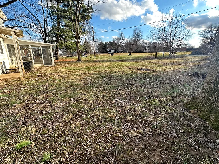 2500 S College Hills Dr — Photo 14
