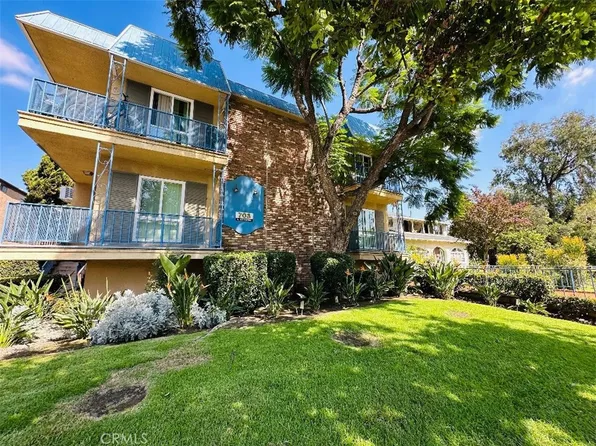 703 E California Blvd APT 2, Pasadena, CA 91106