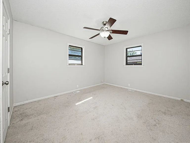1429 Highland Dr — Photo 25