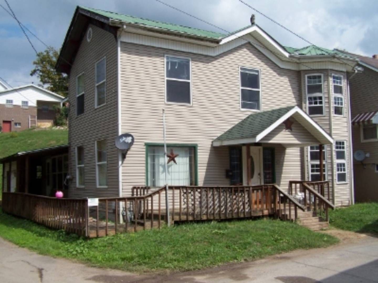 108 W Wells Ave, Pennsboro, WV 26415 Zillow