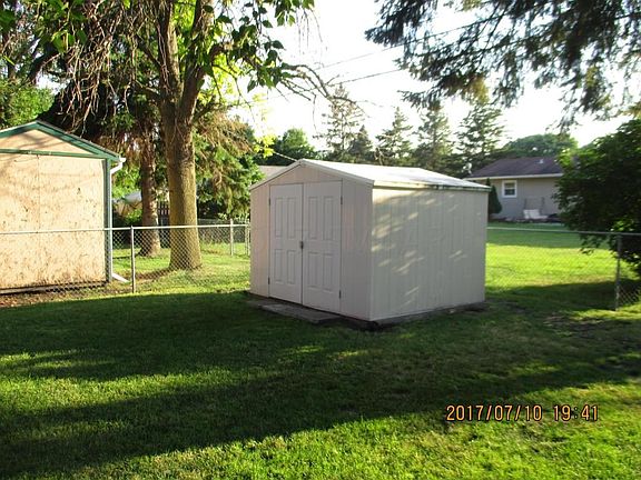 Shed