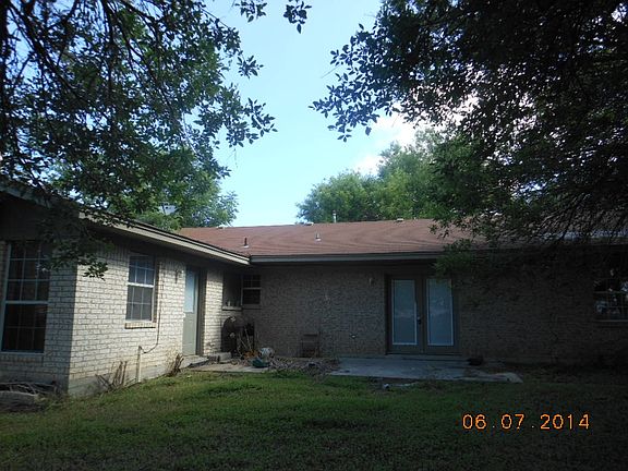 4th image of 902 E Jasper Dr