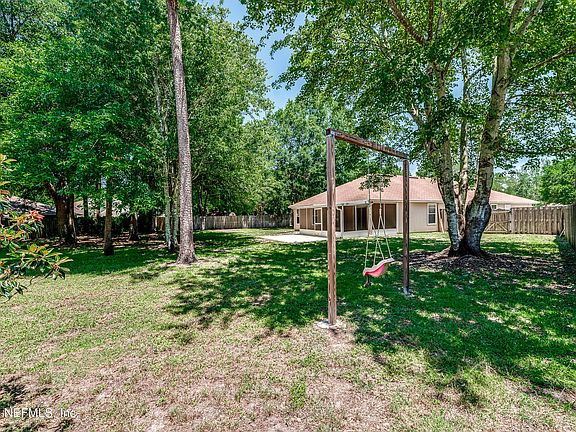 4th image of 1353 Shootingstar Ln