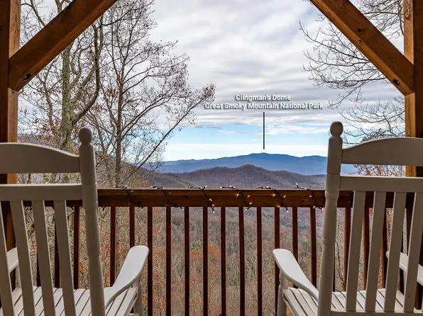 2558 Conley Mountain Association Rd, Whittier, NC 28789