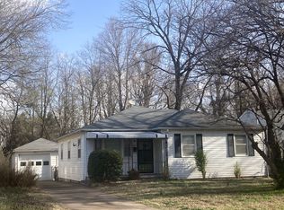 821 W Portland St, Springfield, MO 65807